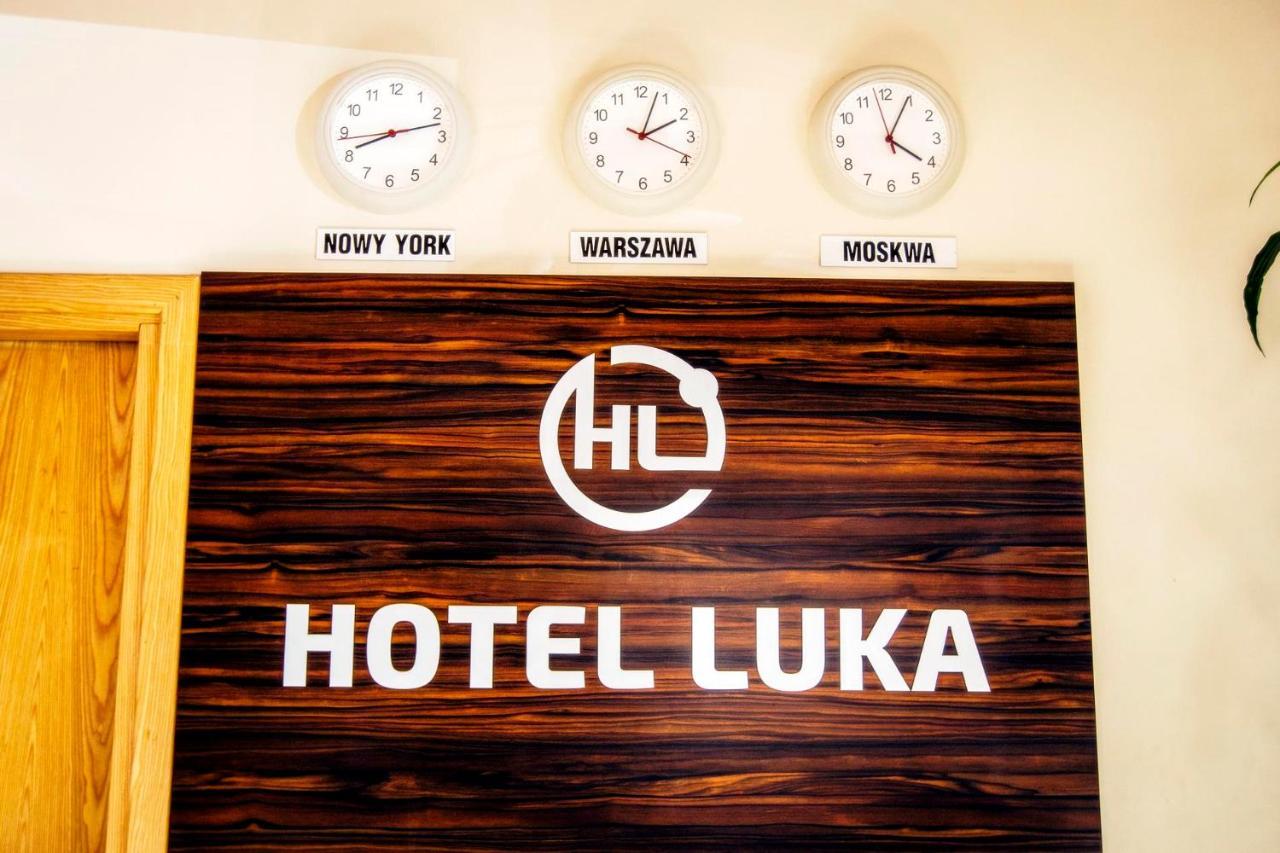 Hotel Luka ราดอม ภายนอก รูปภาพ