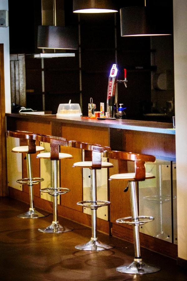 Hotel Luka ราดอม ภายนอก รูปภาพ